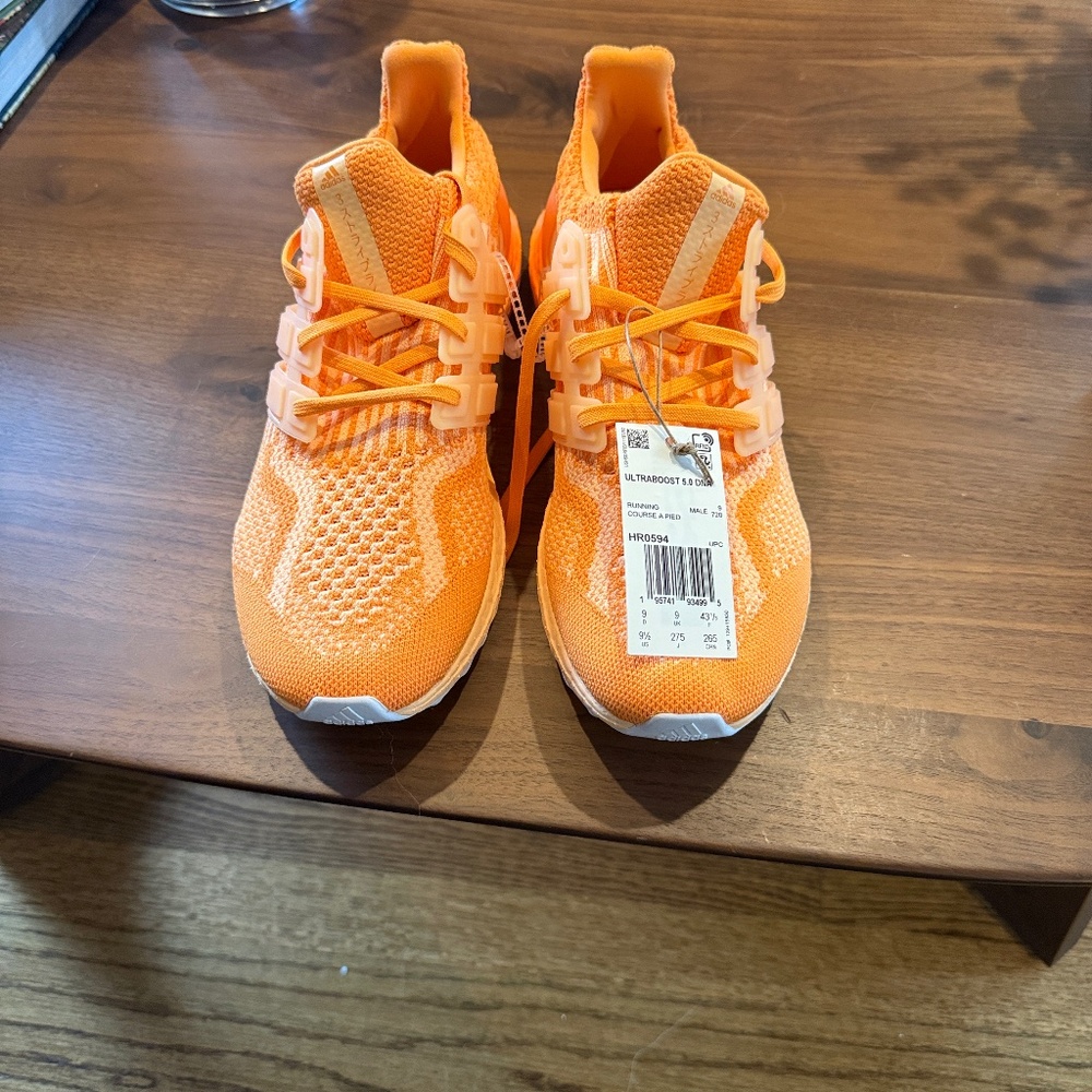 Adidas Ultraboost 5.0 Mens Running shoes